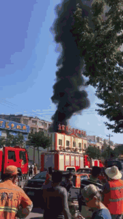 8b1763cce4f2bae34ca26a02c60c2e57.gif