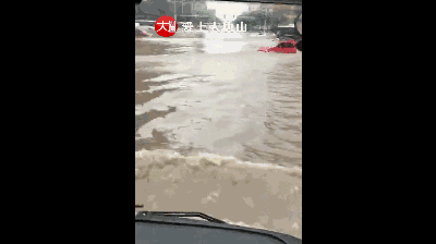 7943c4a8914950a29b1f72480ad6789a.gif