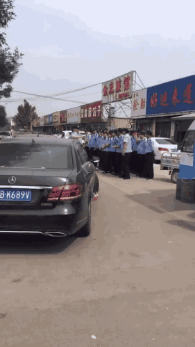 bbc088a0f9313c7d71f22e240aa07206.gif