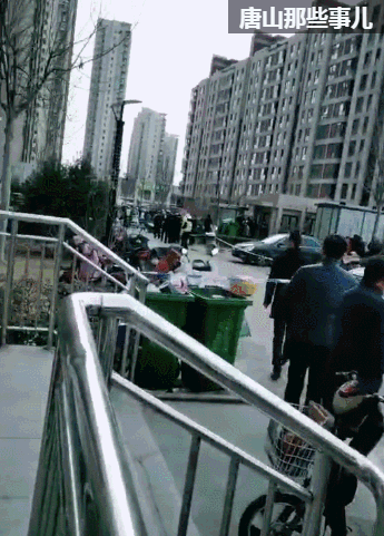 f2dc4649c003814256d756190b40ece1.gif
