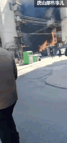 179702bf30dee84cca3be34074a8185b.gif