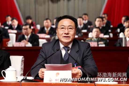 ��ɽ��ʮ�Ľ��˴���λ���¡�ؿ�Ļ����ͼ��