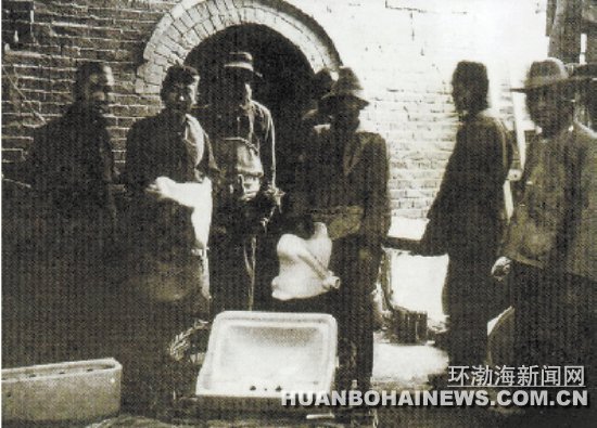 �ྩ��ѧ�����е���ɽ�մ�