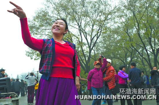 ��԰�㳡����æ