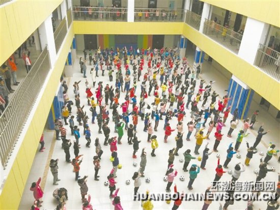 ����ѧУ�С�������������