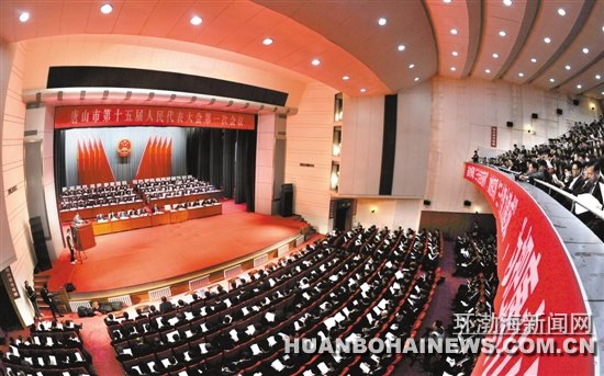 ��ɽ��ʮ����˴�һ�λ���¡�ؿ�Ļ(��ͼ)