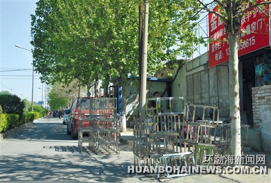 ·��������������������ͣ�ҷŵ���������