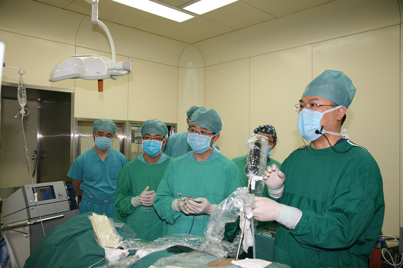 ���������ʯ�����λ�������ɽ����ҽԺ����