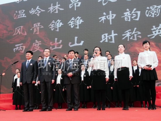 ��ɽ����һ��ϲӭ��У90����