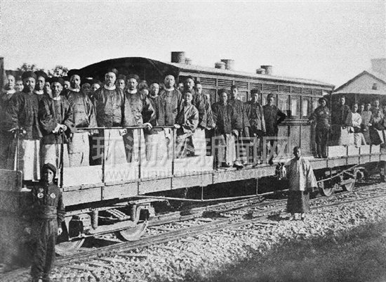 ��ɽ��ҵ�����������񱳺�Ĺ���