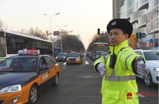 �н���֧��ȷ��ȫ�е�·��ͨƽ�ȳ�ͨ